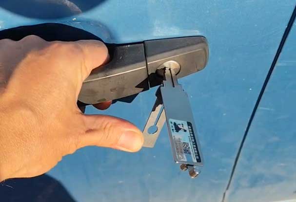 вскрытие авто в Мариуполе